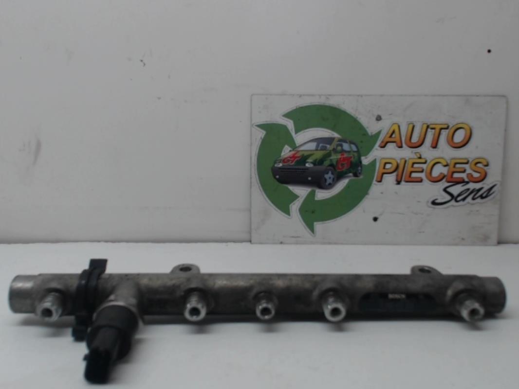Rampe injection RENAULT LAGUNA 2 PHASE 1 Essence - 1