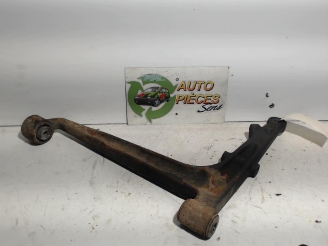 Triangle avant droit VOLKSWAGEN TRANSPORTER 4 Diesel - 1