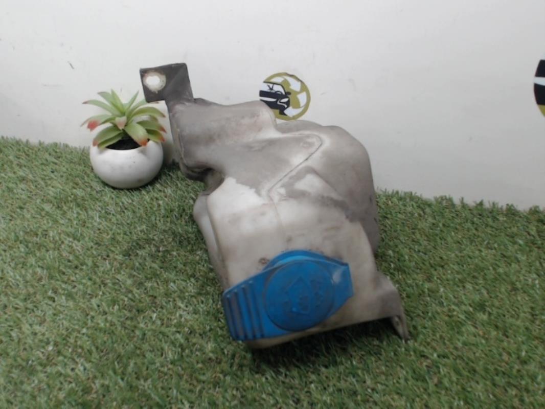 Vase de lave glace VOLKSWAGEN GOLF 4 Essence - 1