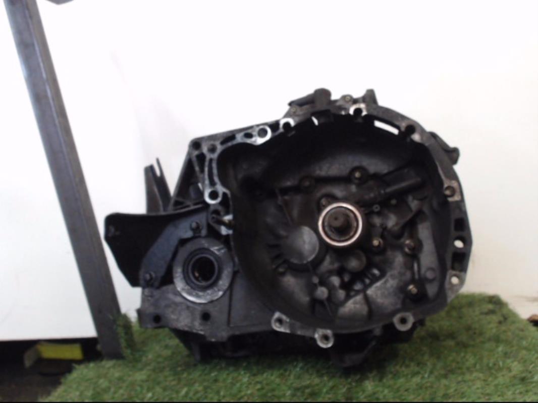 Boite de vitesses NISSAN MICRA 3 PHASE 1 Diesel - 1