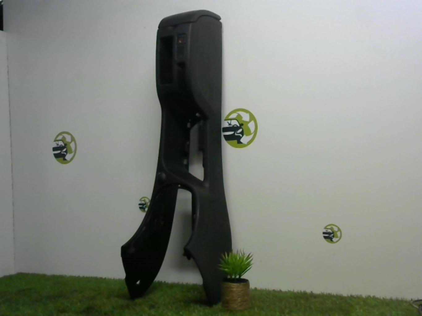 Console central (interieur plastique) PEUGEOT 307 PHASE 1 Diesel - 1