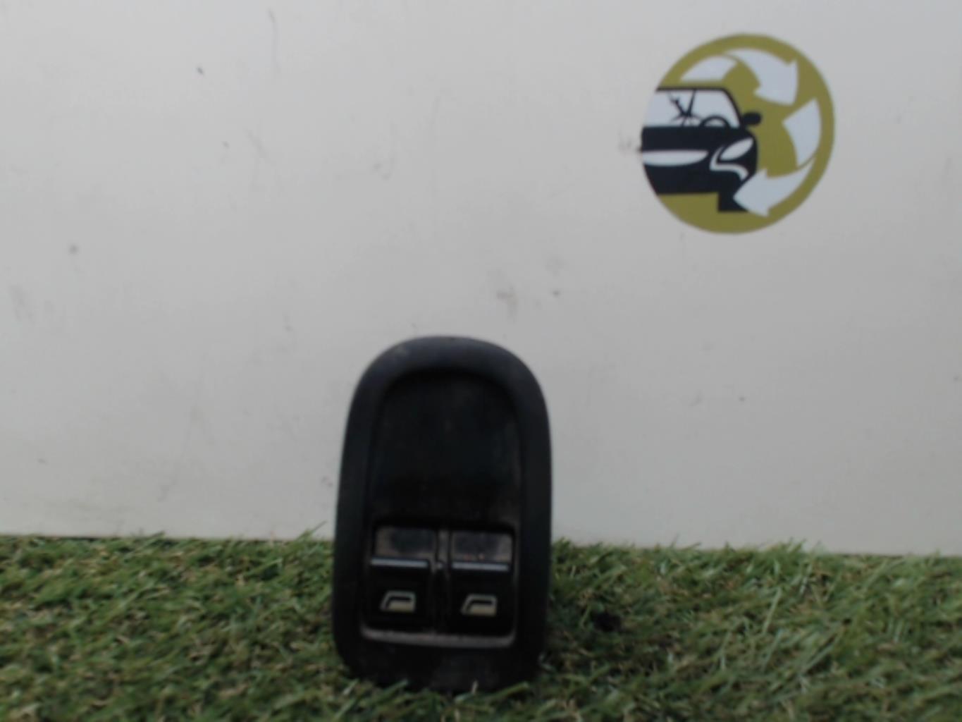 Interrupteur de leve vitre PEUGEOT 206 PHASE 1 Diesel - 1