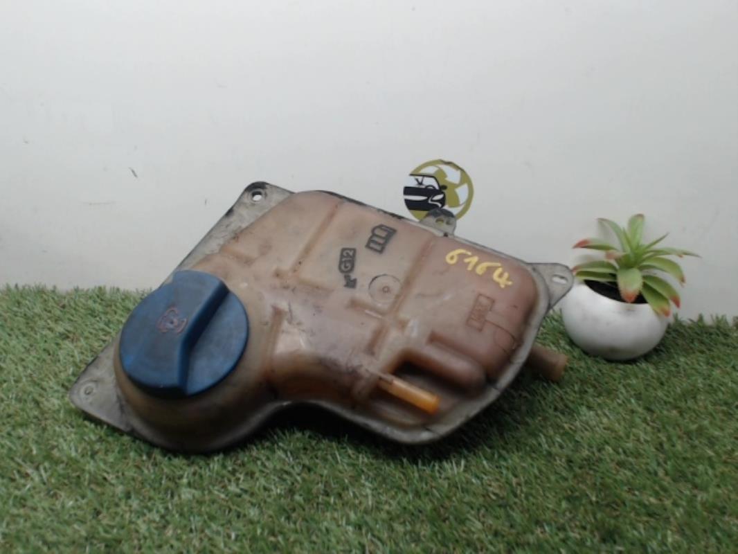 Vase d'expansion VOLKSWAGEN PASSAT 4 PHASE 2 Diesel - 1