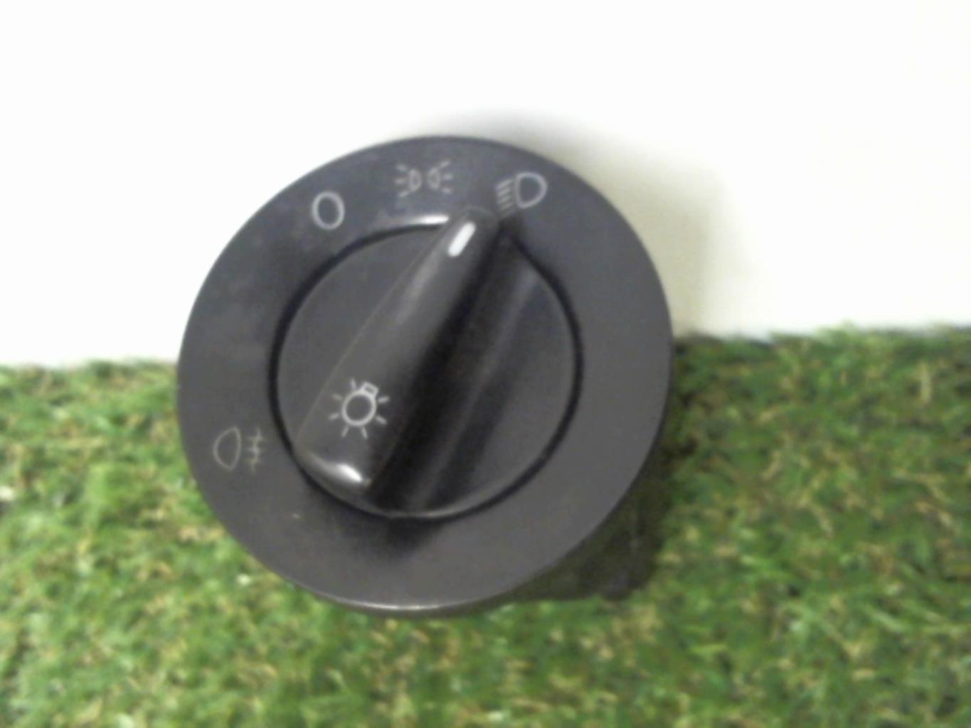 Commande de phare VOLKSWAGEN GOLF 4 Diesel - 1