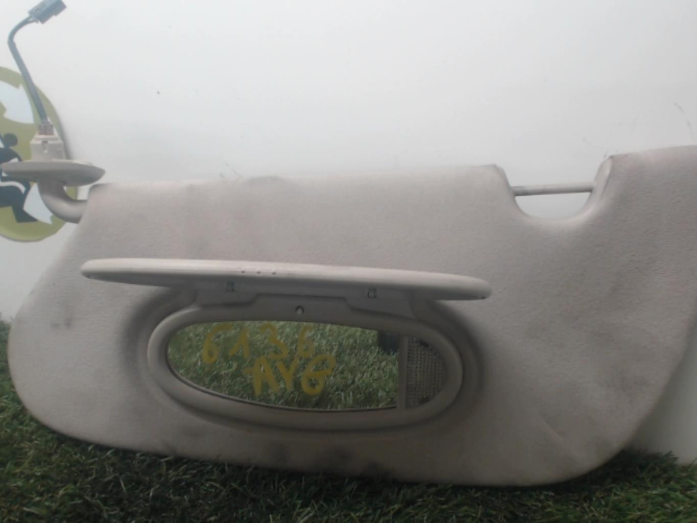 Pare soleil gauche CHRYSLER PT CRUISER PHASE 1 BREAK Essence - 1