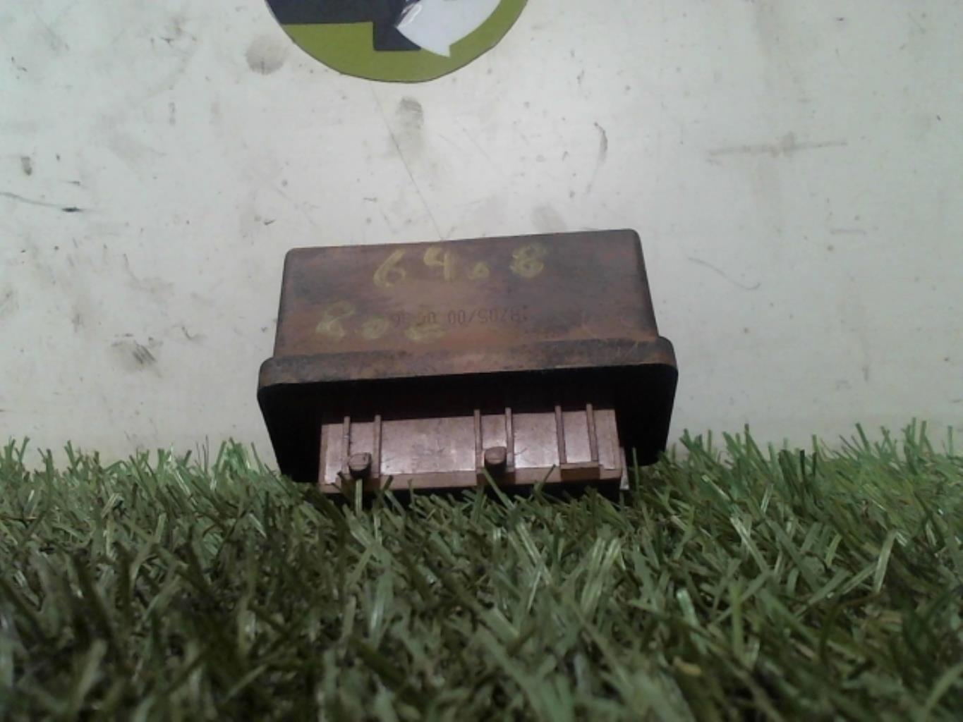 Relais de prechauffage PEUGEOT 806 PHASE 2 Diesel - 1