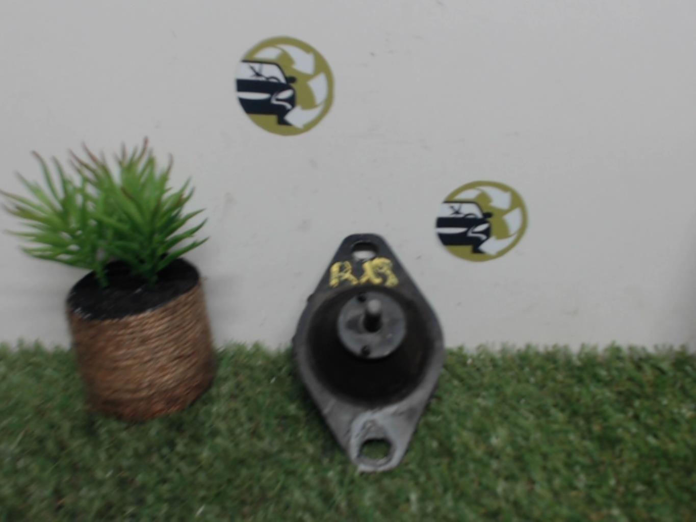 Support moteur RENAULT R19  - 1