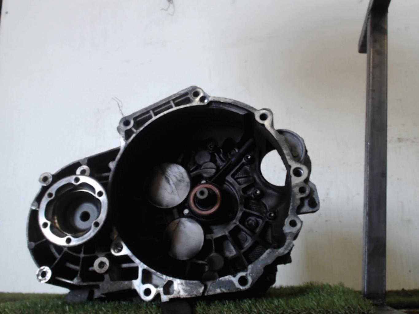Boite de vitesses AUDI TT 2 COUPE PHASE 1 Essence - 1