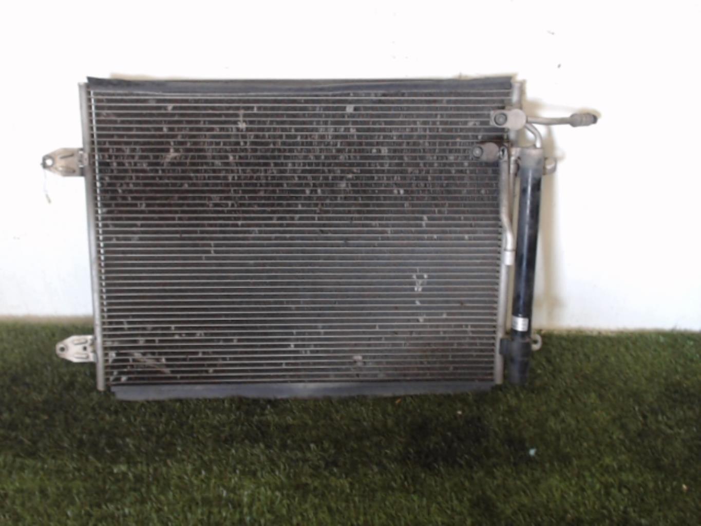 Condenseur de clim VOLKSWAGEN PASSAT 5 BREAK Diesel - 1