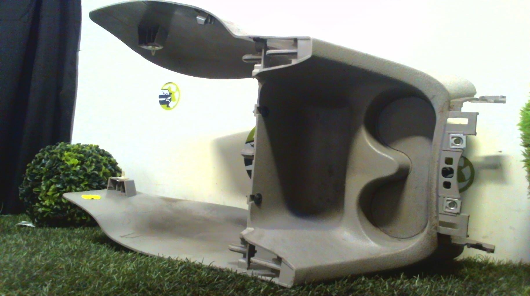 Console central (interieur plastique) RENAULT MODUS PHASE 1 Diesel - 1