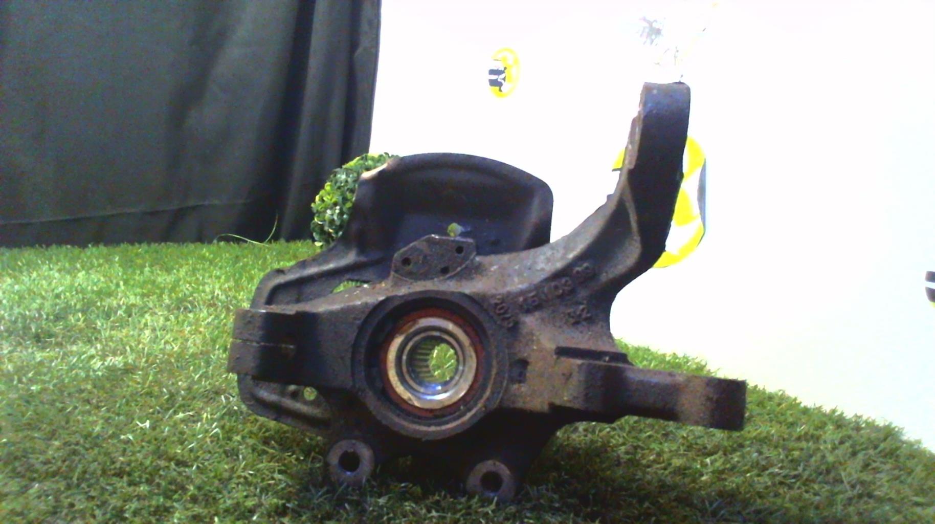 Moyeu avant gauche OPEL CORSA B PHASE 2 Essence - 1