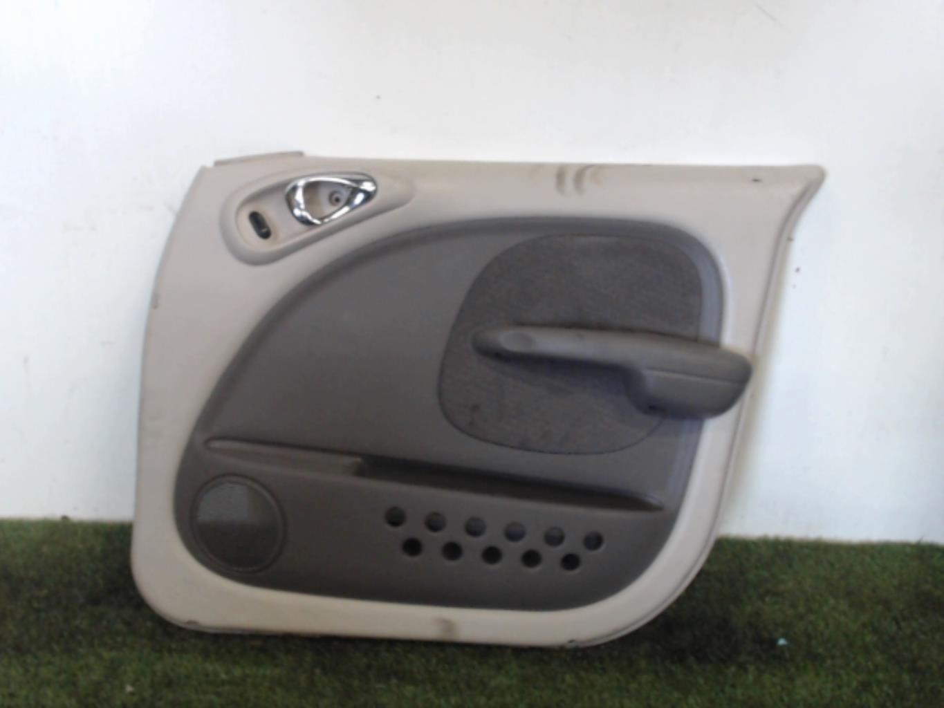 Panneau de porte avant droit CHRYSLER PT CRUISER PHASE 1 BREAK Essence - 1