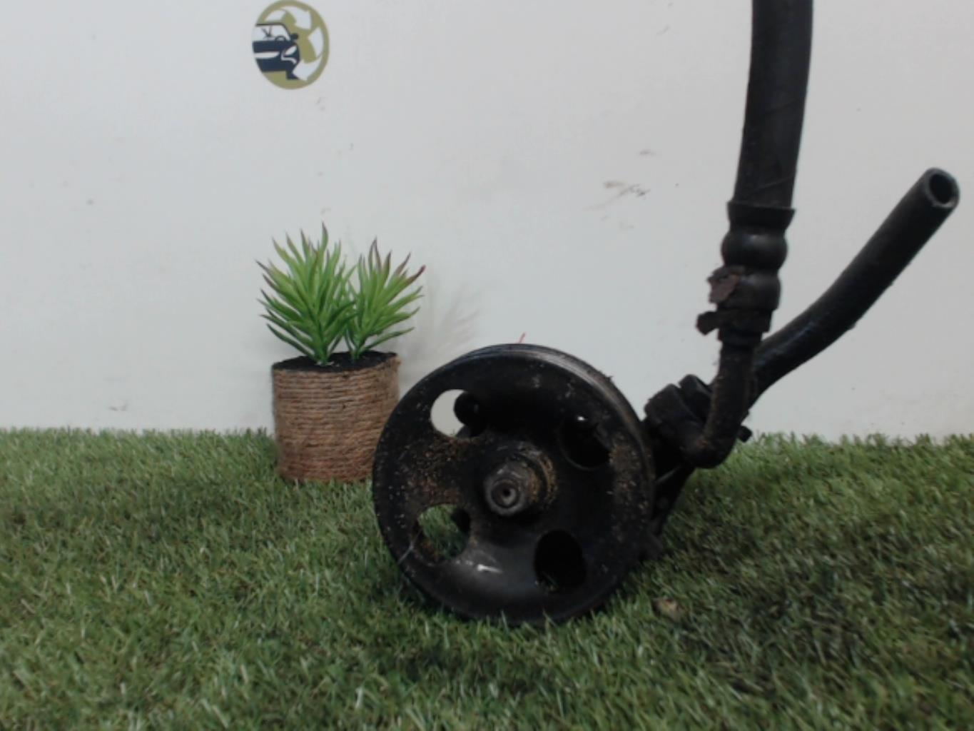 Pompe de direction HYUNDAI SANTA FE 1 Diesel - 1