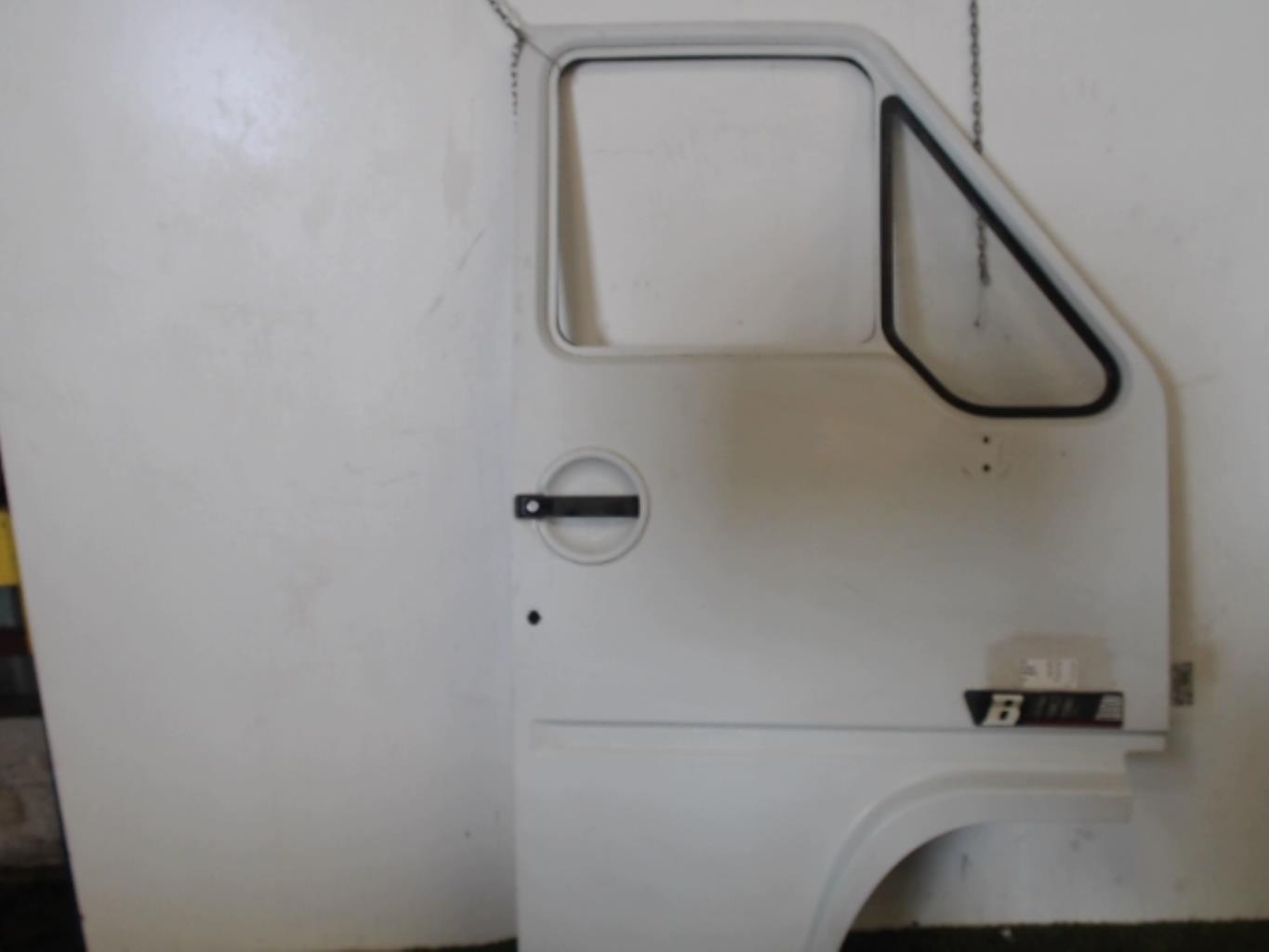 Porte avant droit RENAULT B70 Diesel - 1