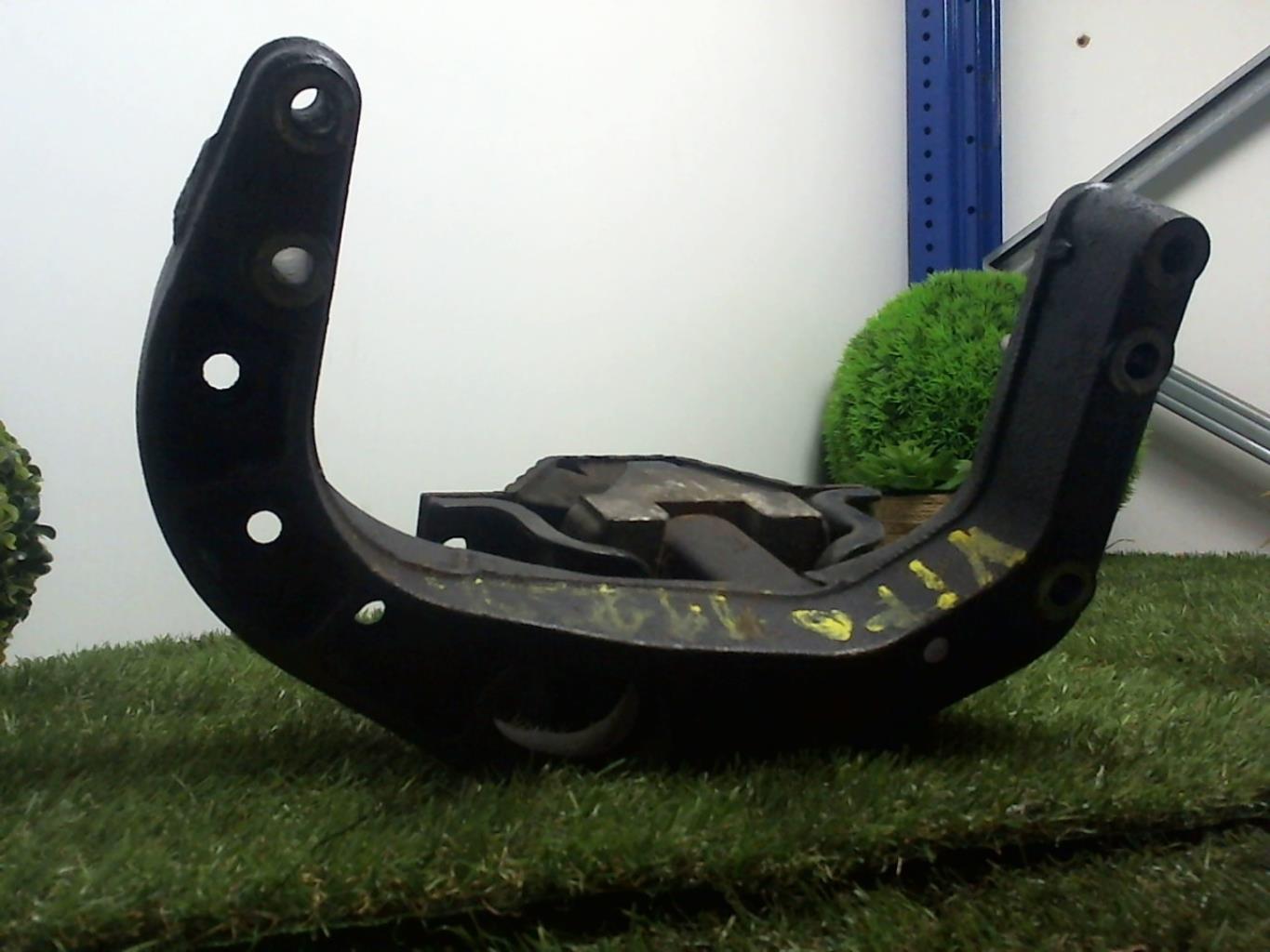 Support moteur MERCEDES   - 1