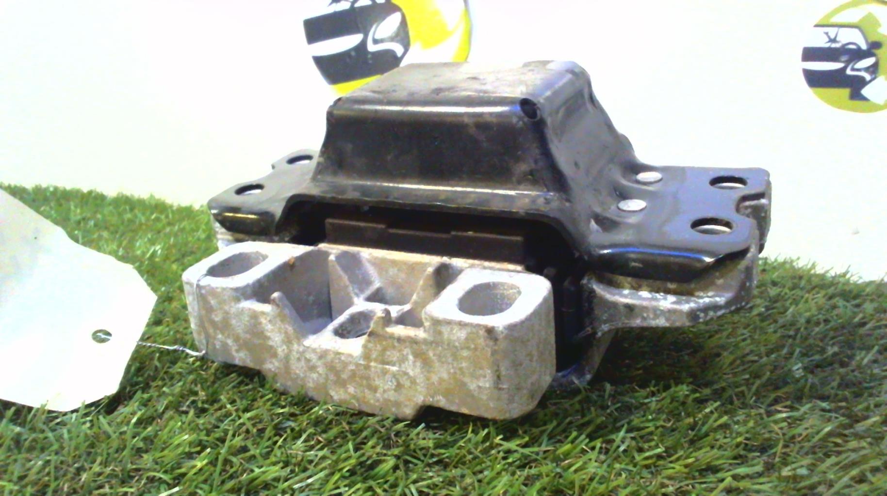 Support moteur gauche VOLKSWAGEN GOLF 5 Diesel - 1