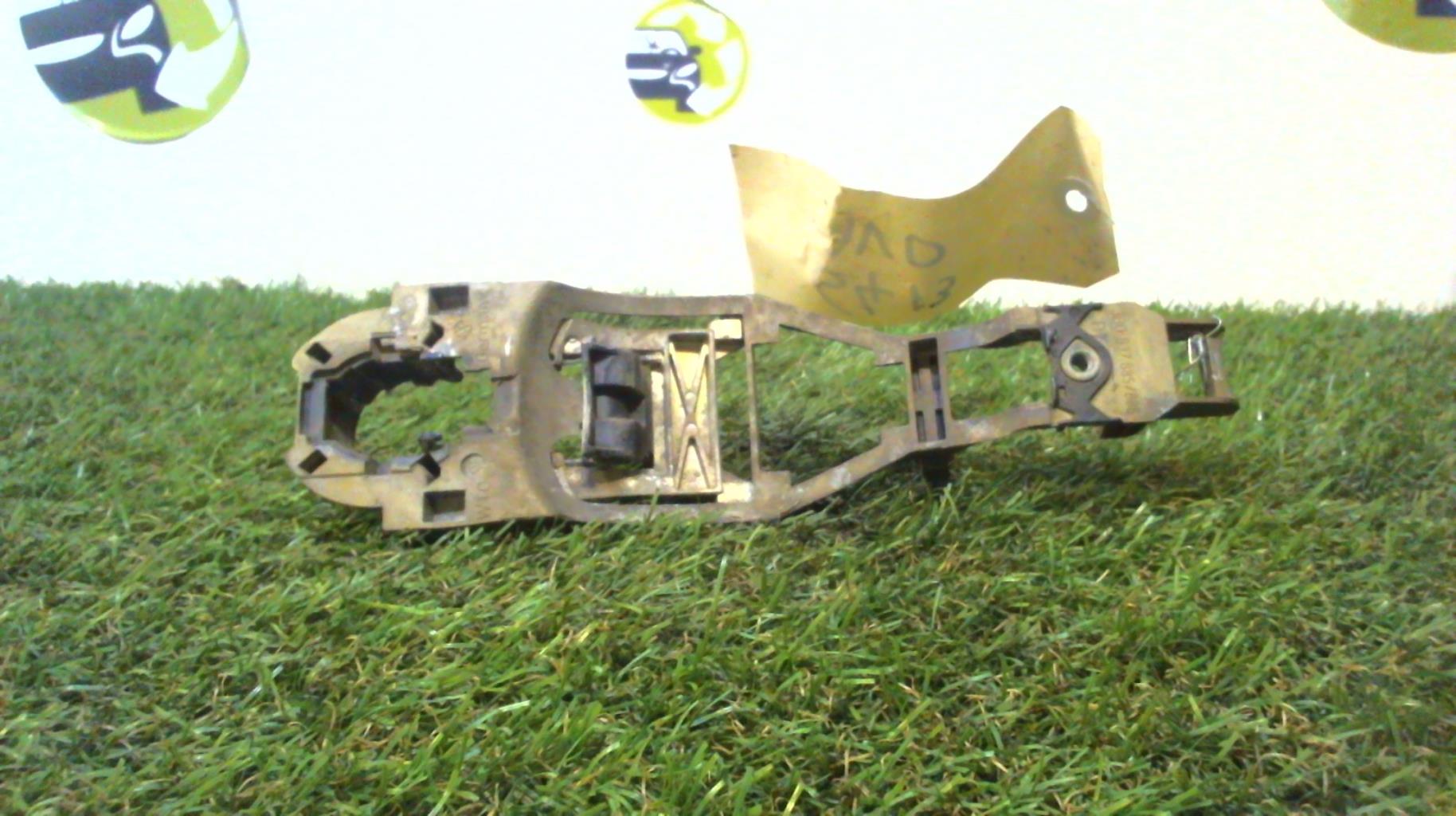 Support poignee porte avant droite DAEWOO LANOS GPL - 1