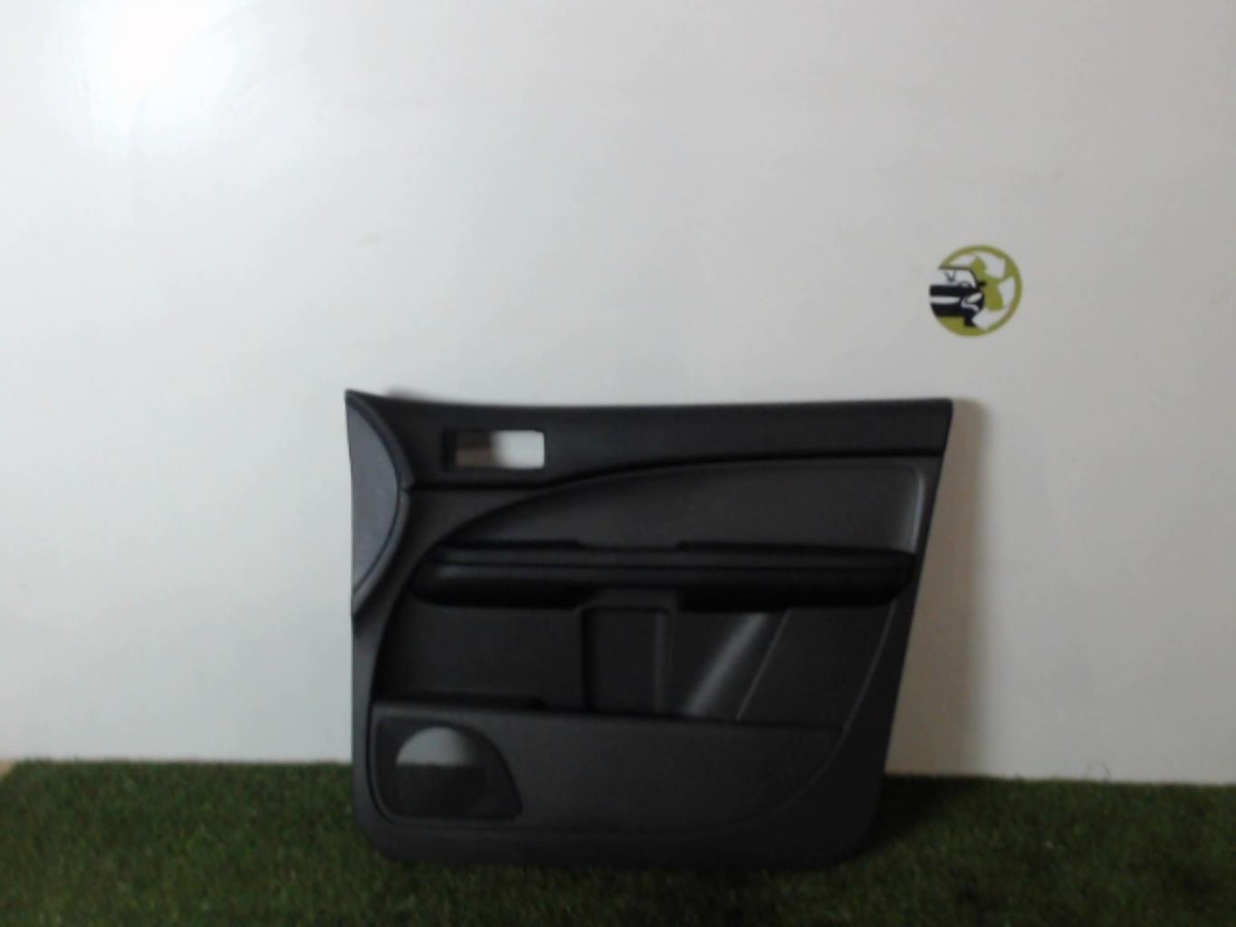 Panneau de porte avant droit FORD C-MAX 1 PHASE 1 Diesel - 1