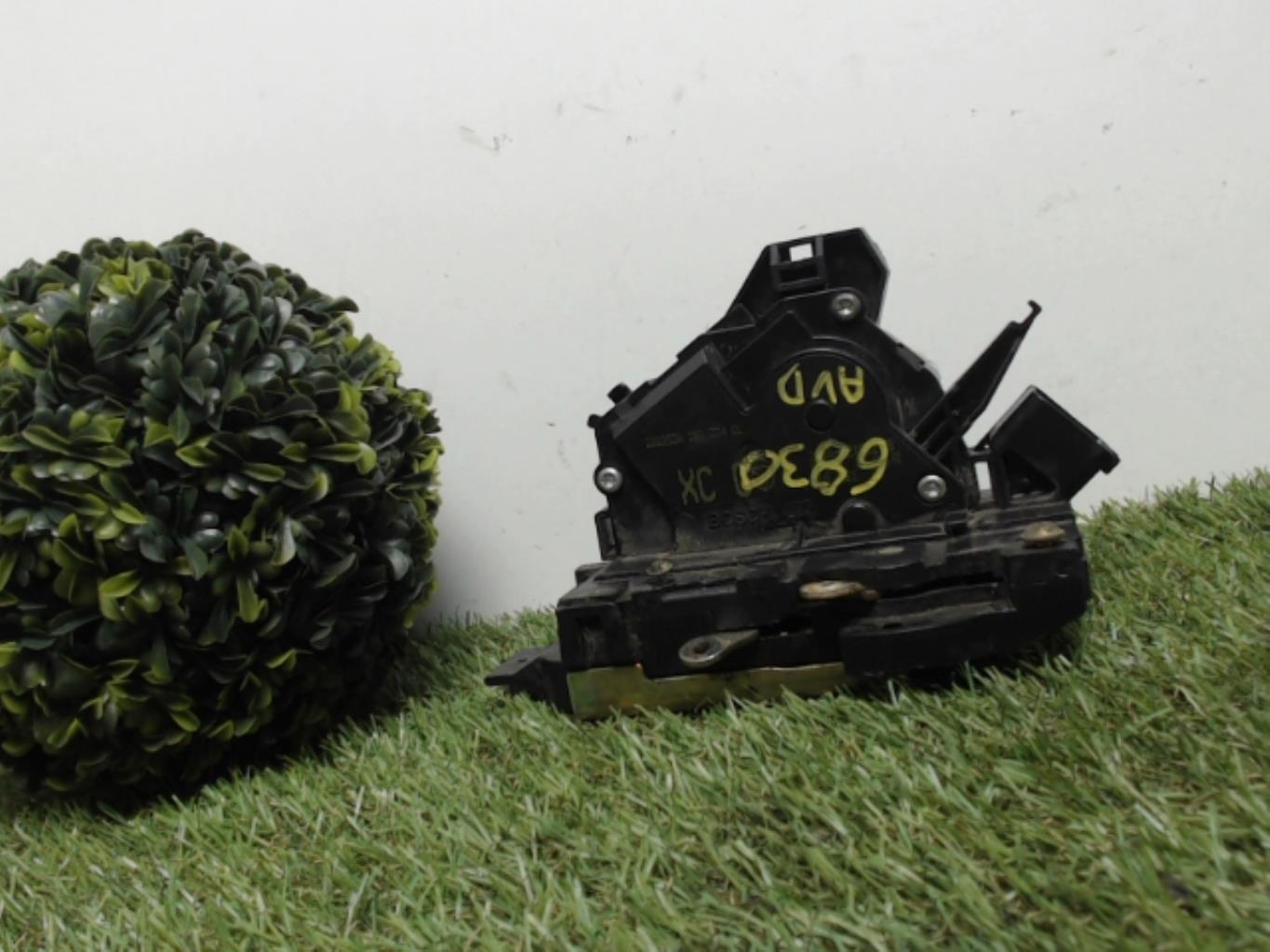 Serrure avant droit FORD FOCUS 1 BREAK Diesel - 1