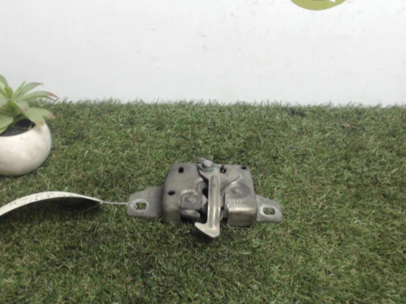 Serrure de capot RENAULT MODUS PHASE 1 Diesel - 1
