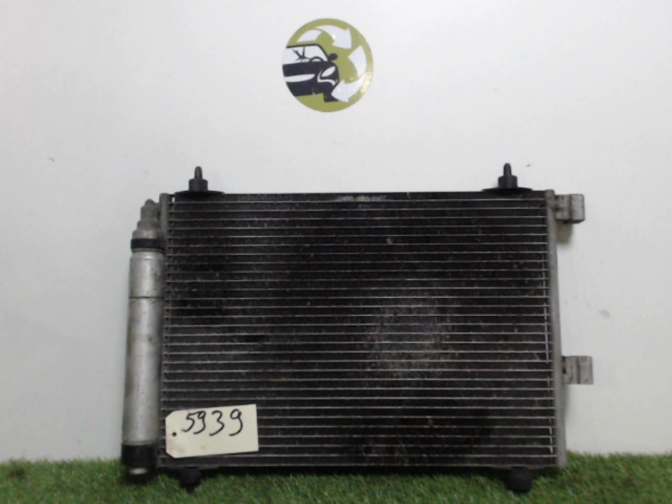 Condenseur de clim PEUGEOT 307 PHASE 1 BREAK Diesel - 1