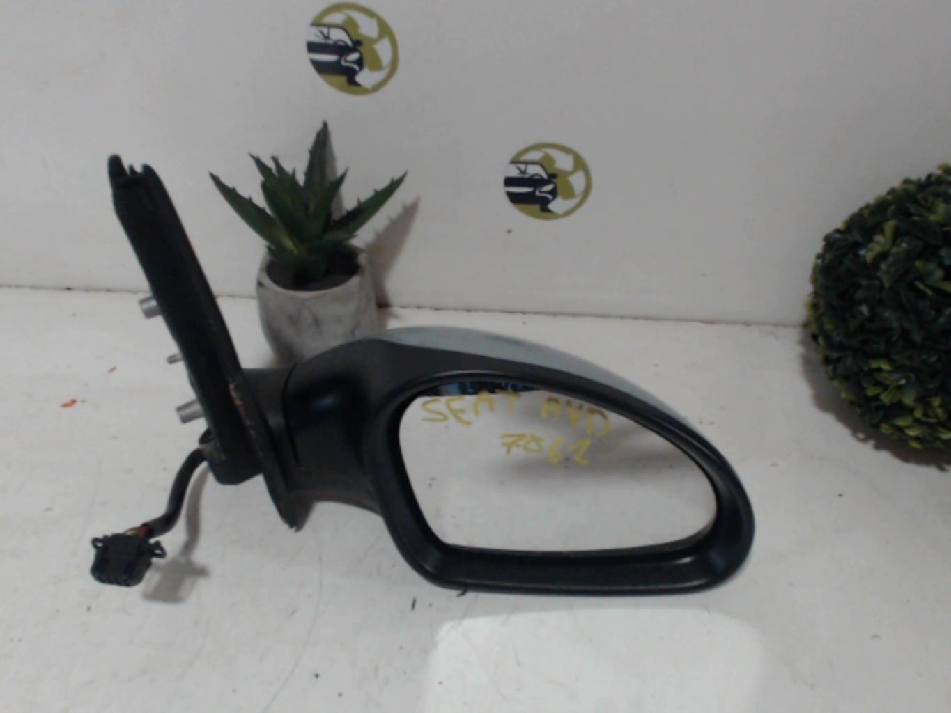 Retroviseur droit SEAT TOLEDO 3 Diesel - 1