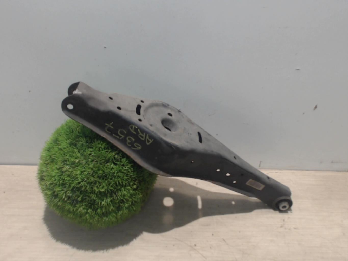 Bras de suspension arriere droit AUDI TT 2 COUPE PHASE 1 Essence - 1