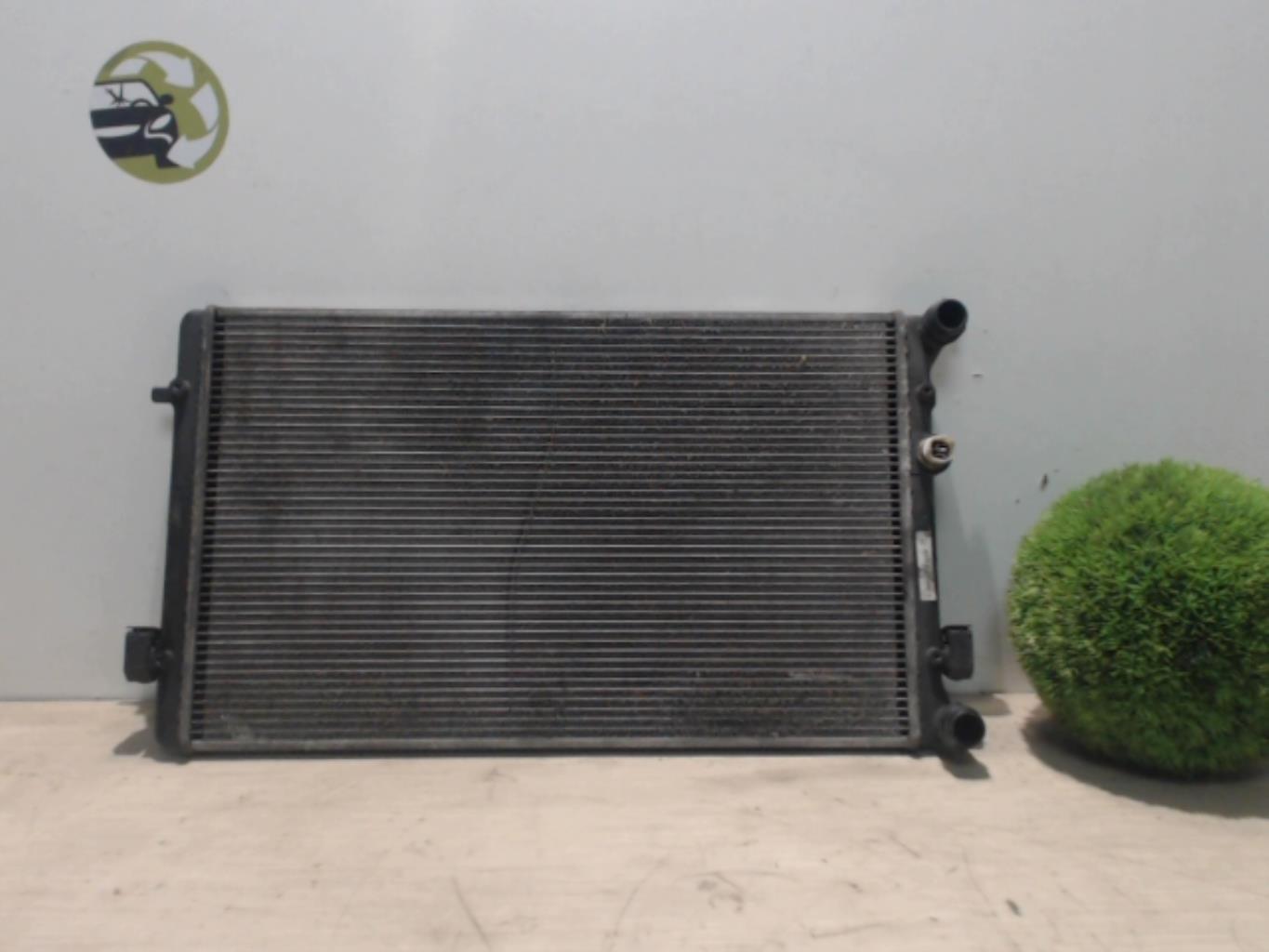 Radiateur eau VOLKSWAGEN GOLF 4 Diesel - 1