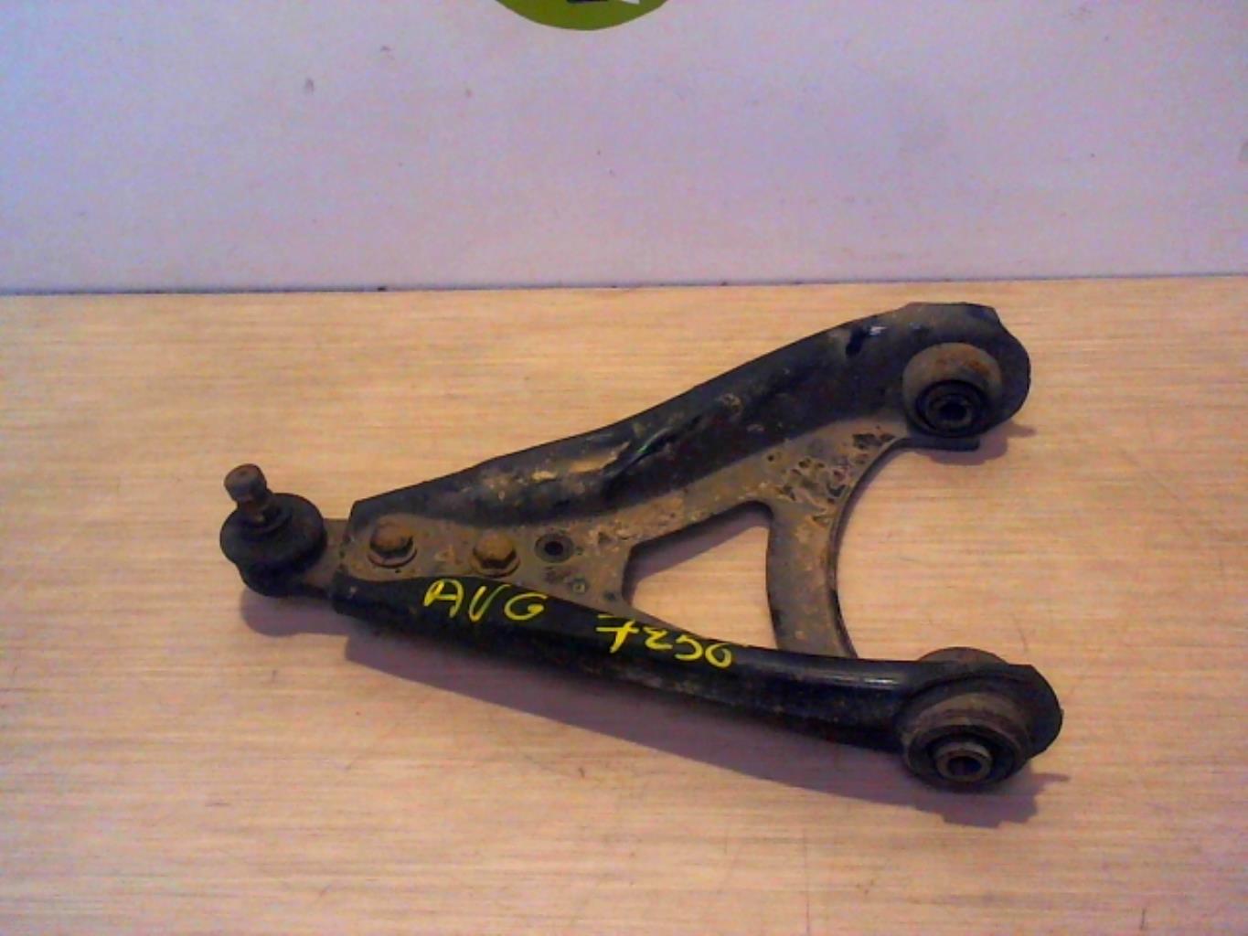 Triangle inferieur avant gauche RENAULT MEGANE 1 PHASE 2 Essence - 1