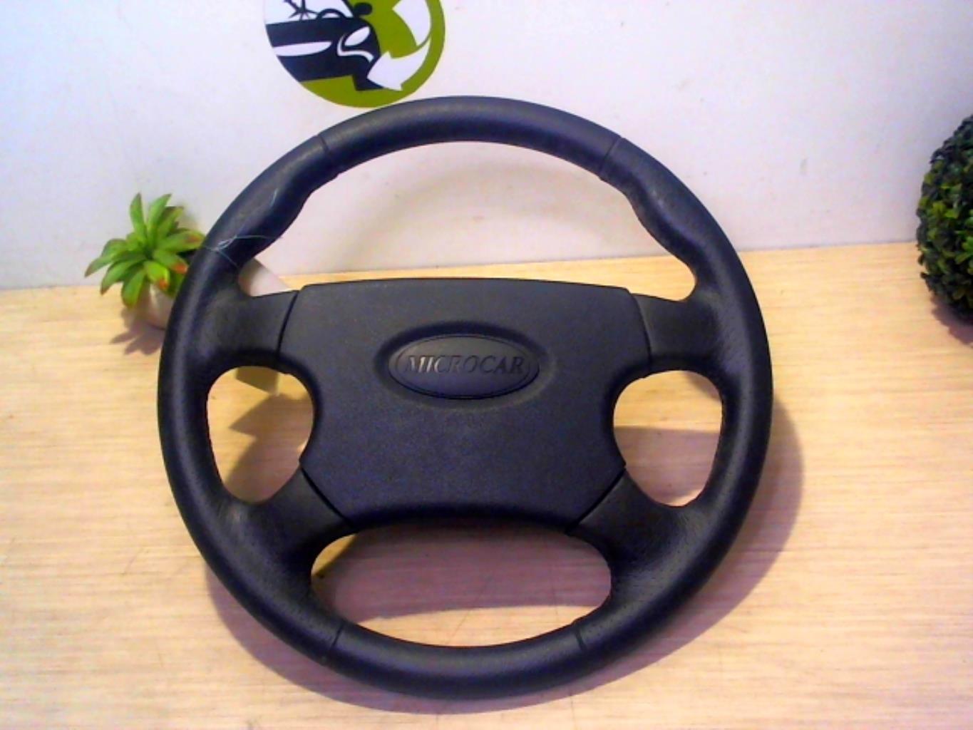 Volant MICROCAR MC2 Essence - 1