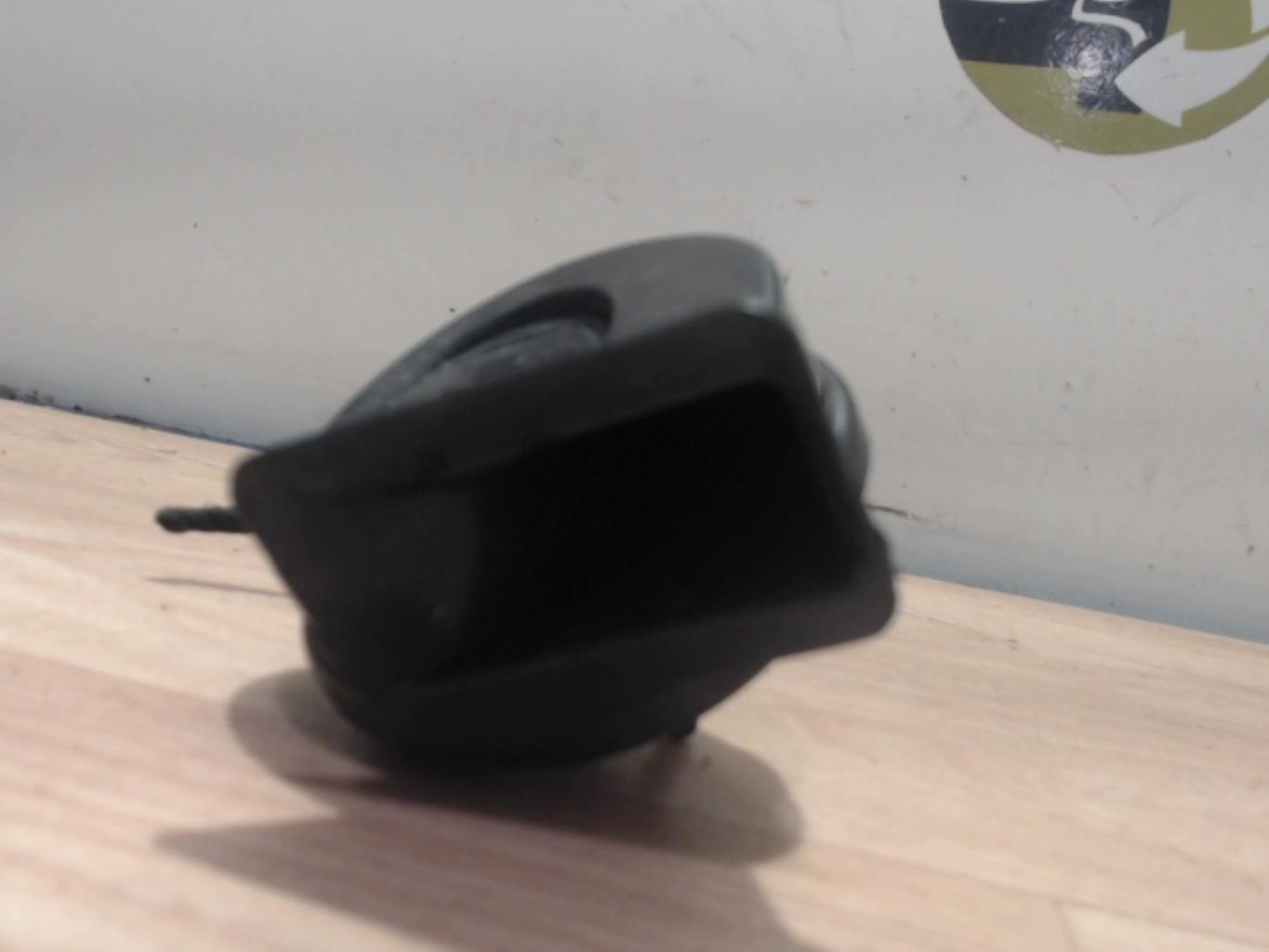 Avertisseur/Klaxon VOLKSWAGEN BEETLE 2 CABRIO PHASE 1 Essence - 1
