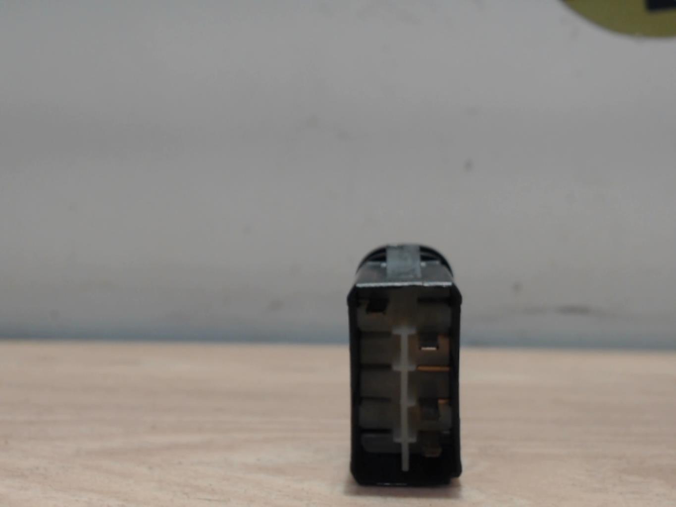 Bouton/Interrupteur MERCEDES VITO 638 Diesel - 1