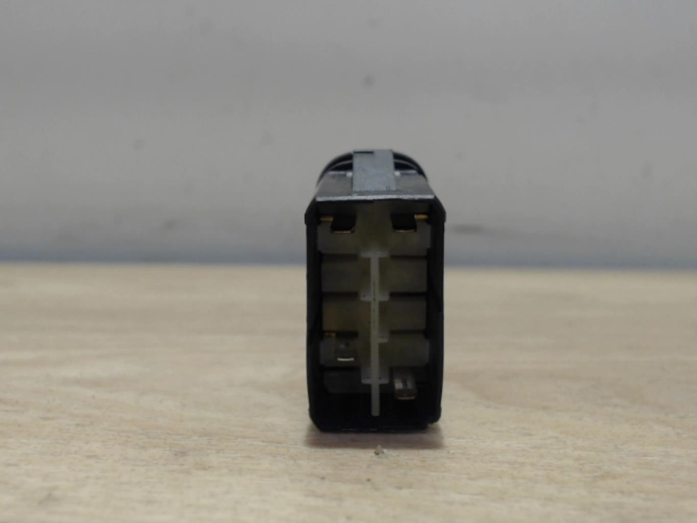 Bouton/Interrupteur MERCEDES VITO 638 Diesel - 1