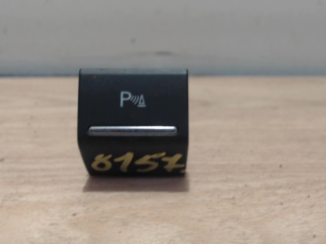 Bouton/Interrupteur VOLKSWAGEN BEETLE 2 CABRIO PHASE 1 Essence - 1