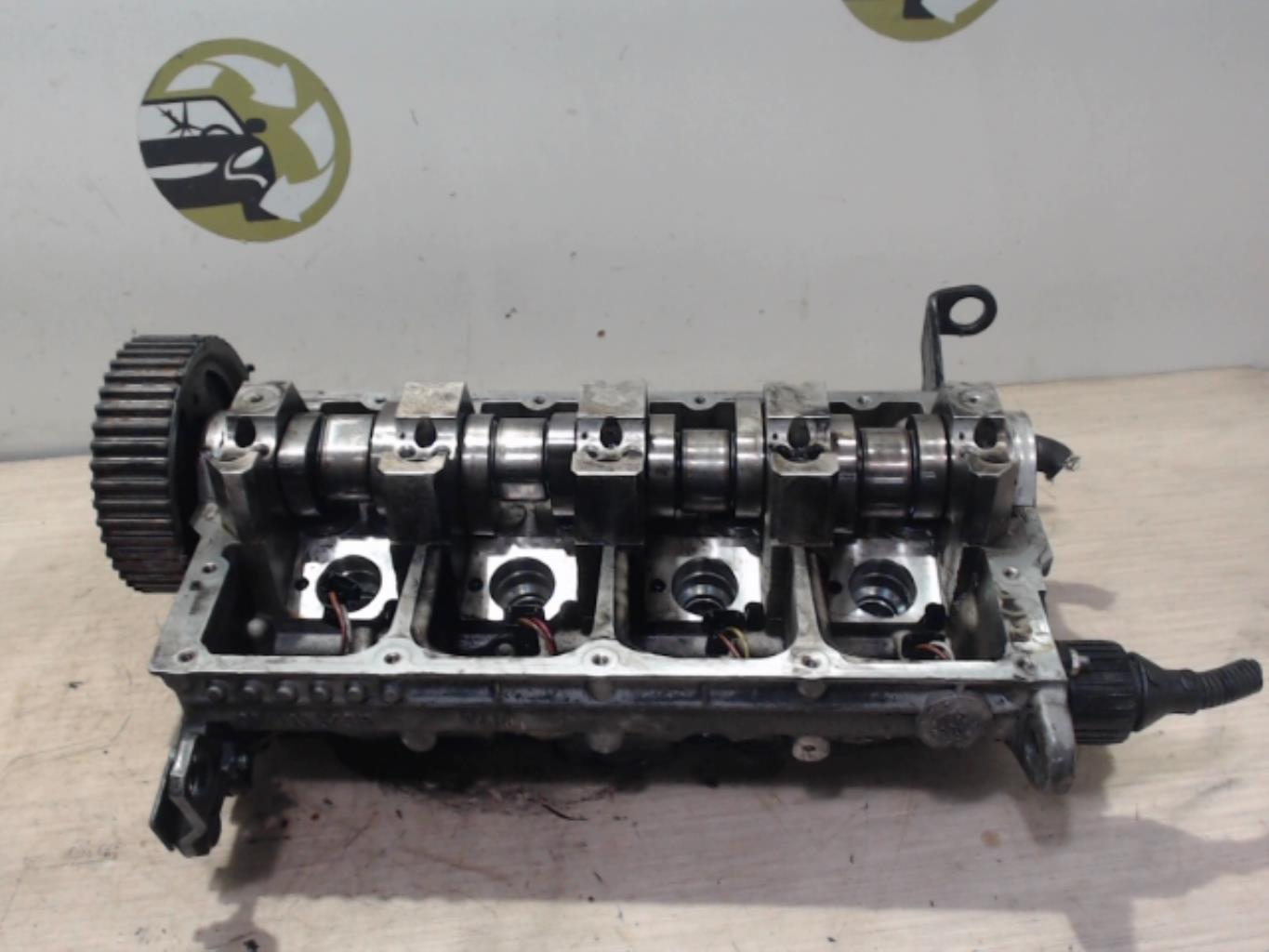 Culasse AUDI A4 2 PHASE 1 Diesel - 1