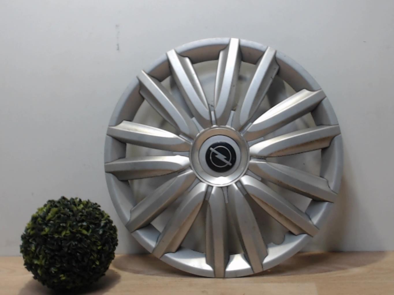 Enjoliveur OPEL ASTRA H PHASE 1 Essence - 1