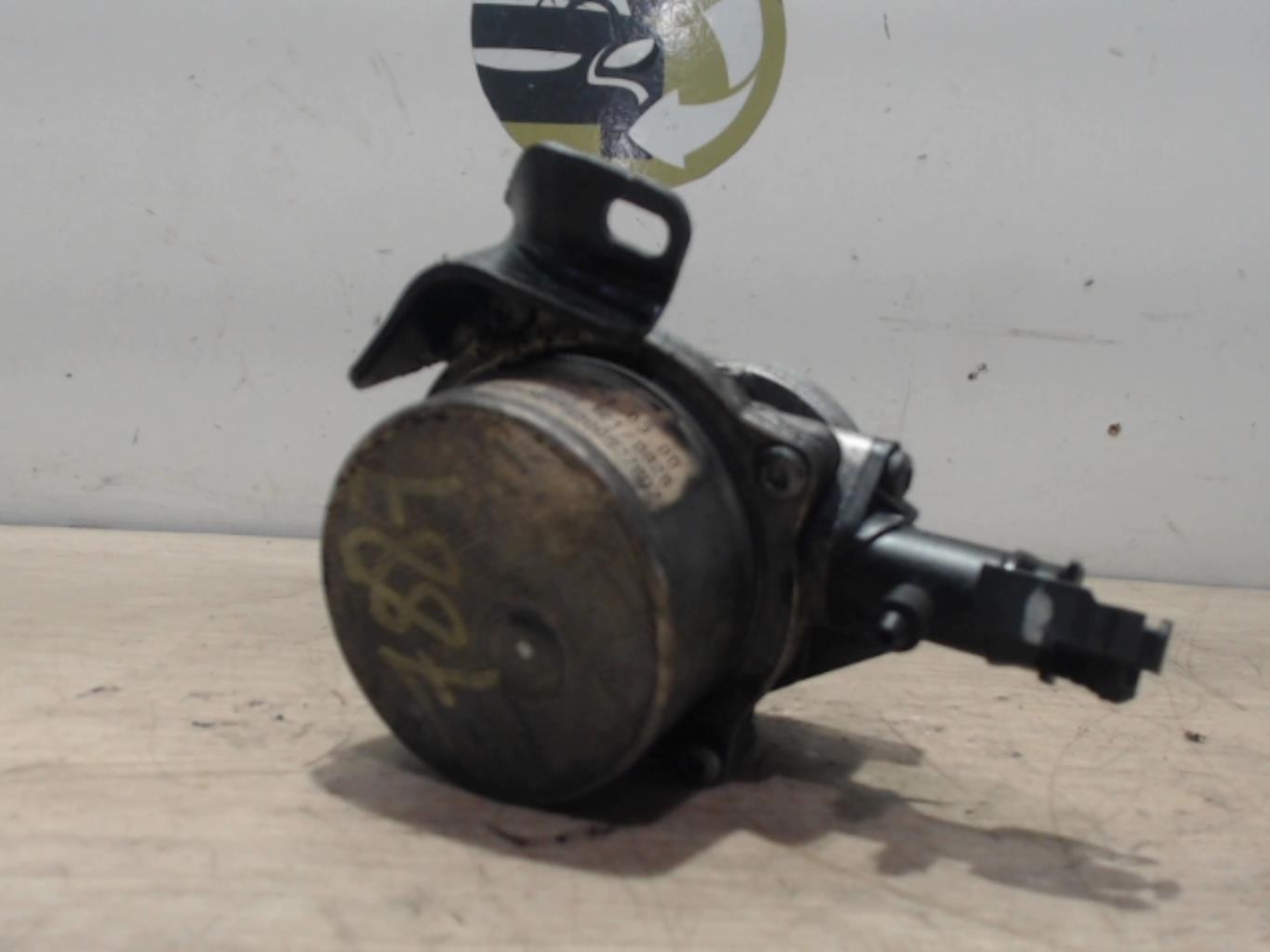 Pompe à vide RENAULT CLIO 3 PHASE 1  - 1