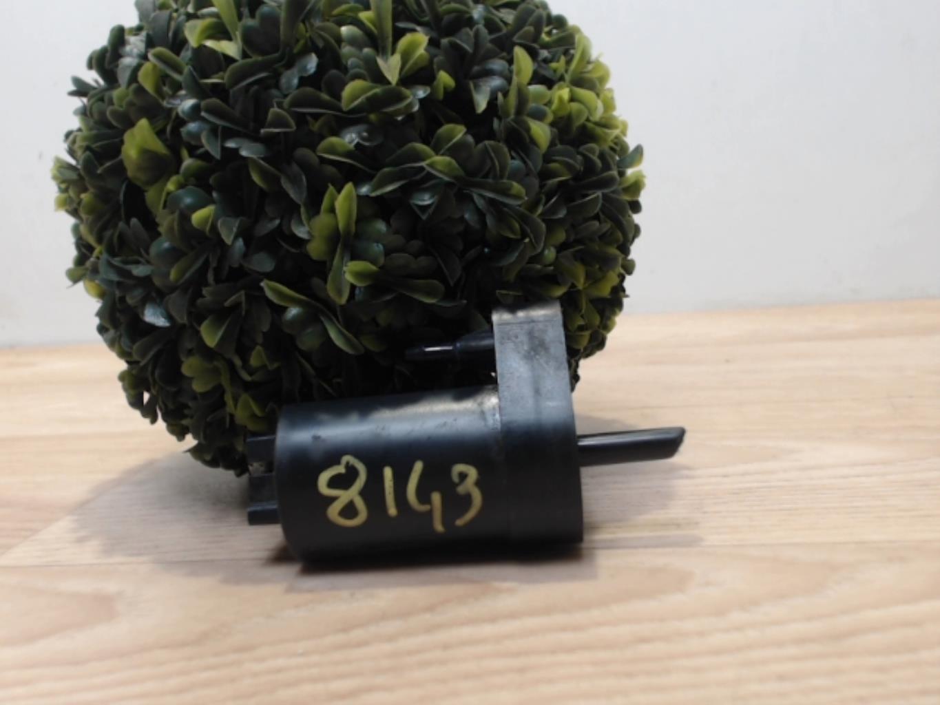 Pompe lave glace arriere RENAULT SUPER 5 Essence - 1