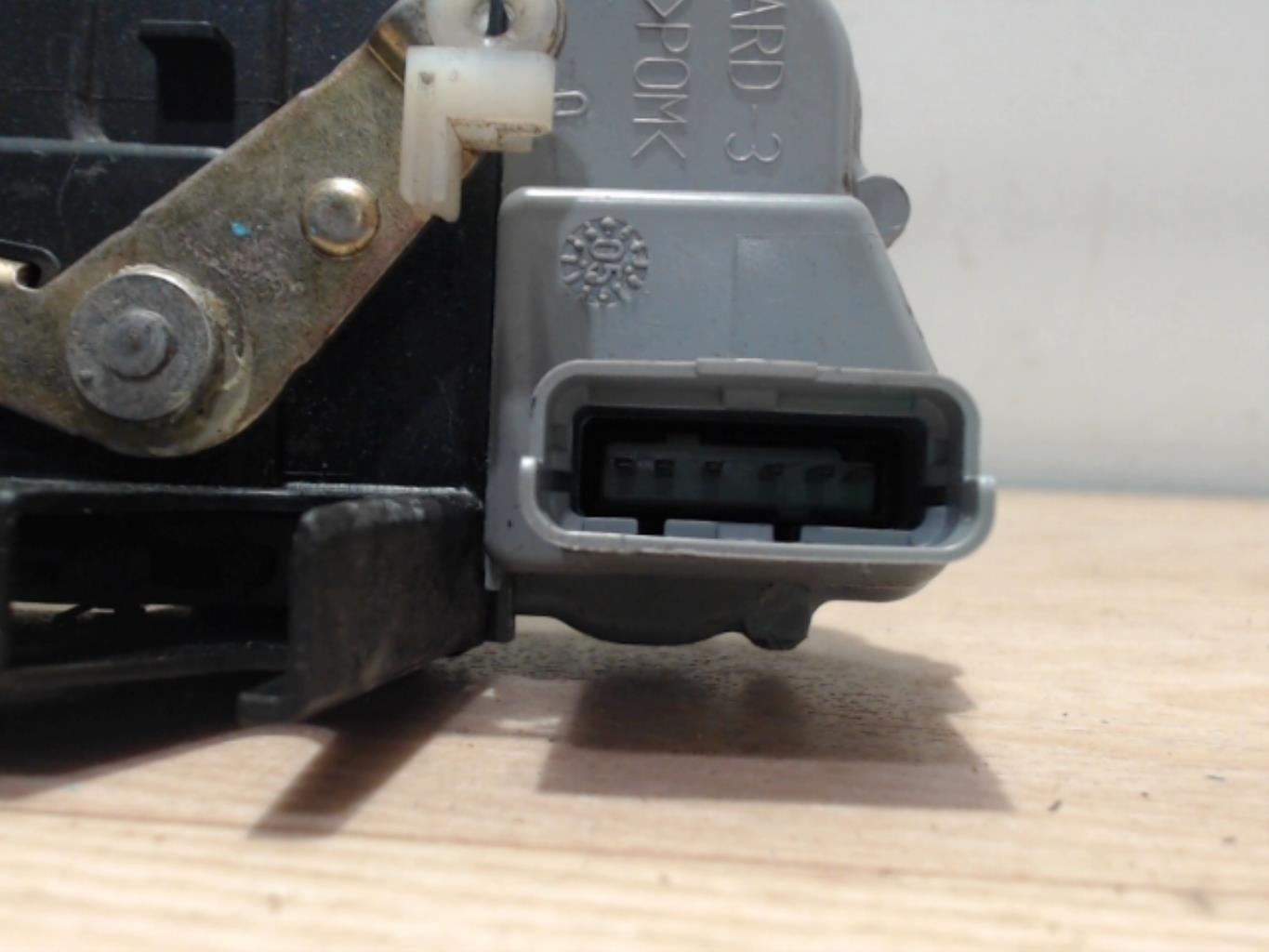 Serrure arriere droit CITROEN C5 1 PHASE 2 Diesel - 1