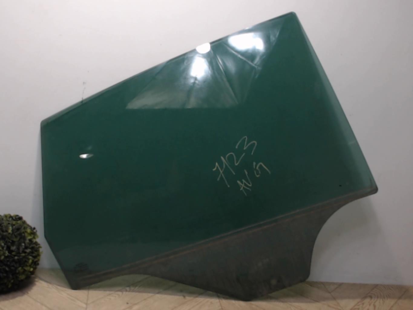 Vitre avant gauche SEAT ALTEA PHASE 1 Diesel - 1