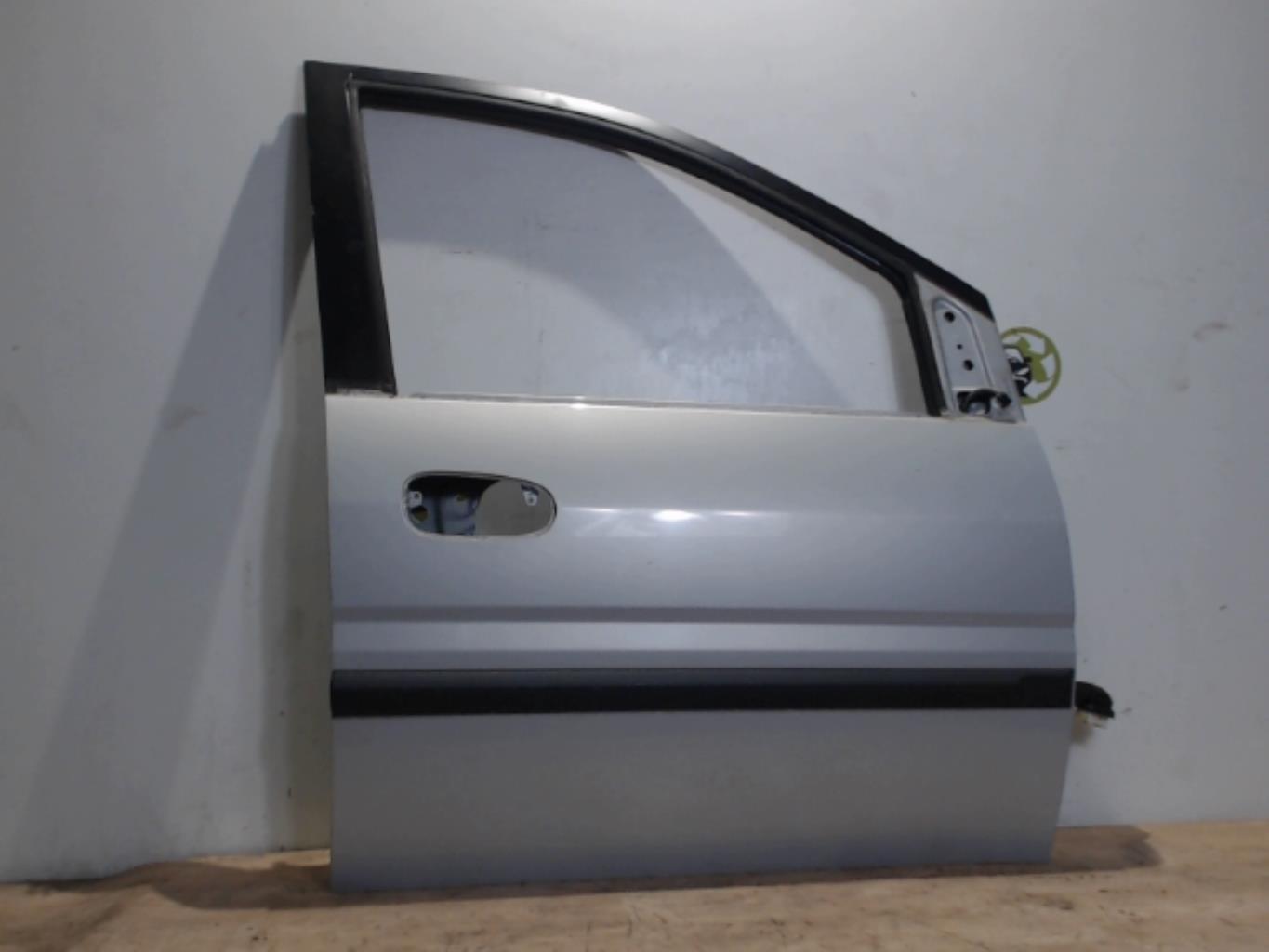 Porte avant droit HYUNDAI MATRIX PHASE 1 Diesel - 1