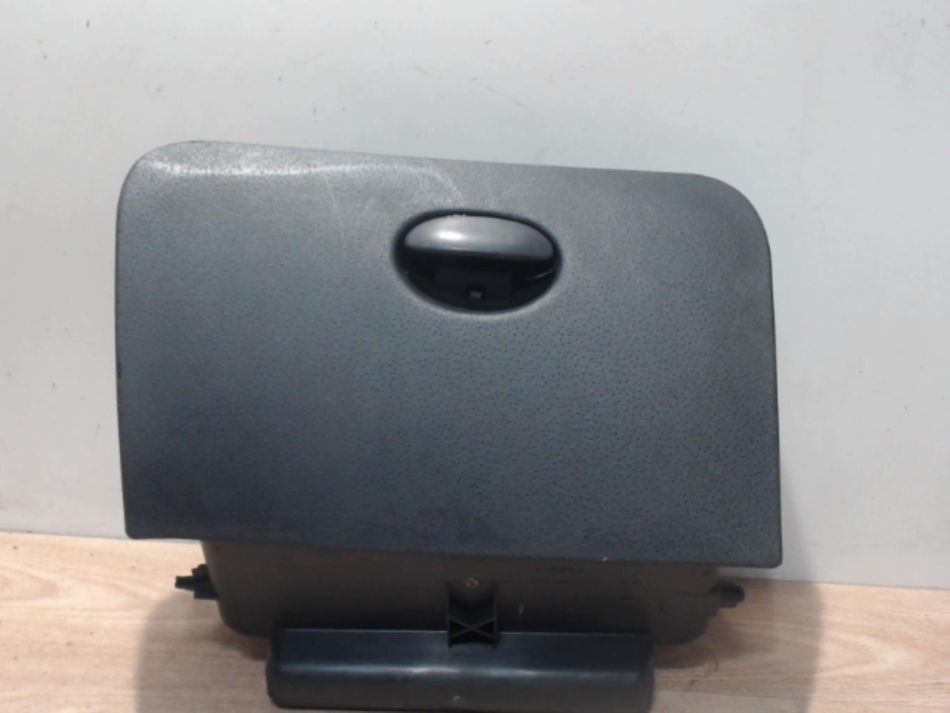 Boite a gants RENAULT CLIO 1 PHASE 1 Diesel - 1