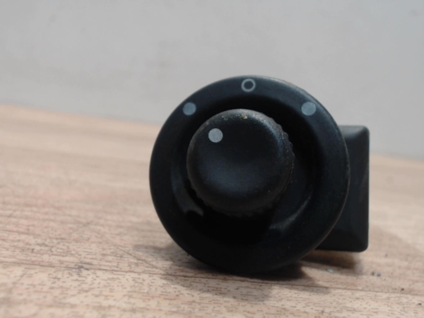 Commande retroviseurs RENAULT SCENIC 2 PHASE 1 Diesel - 1