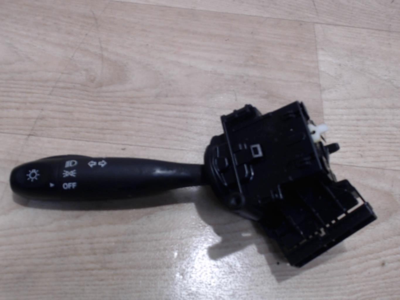 Commodo phare KIA RIO 2 PHASE 1 Essence - 1