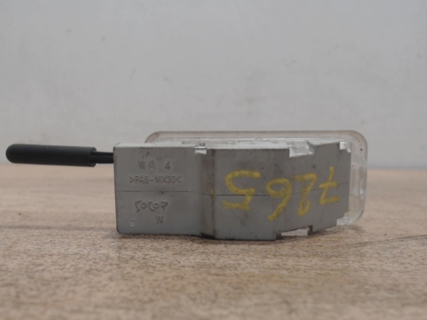 Eclairage de plaque PEUGEOT 308 1 PHASE 1 Diesel - 1
