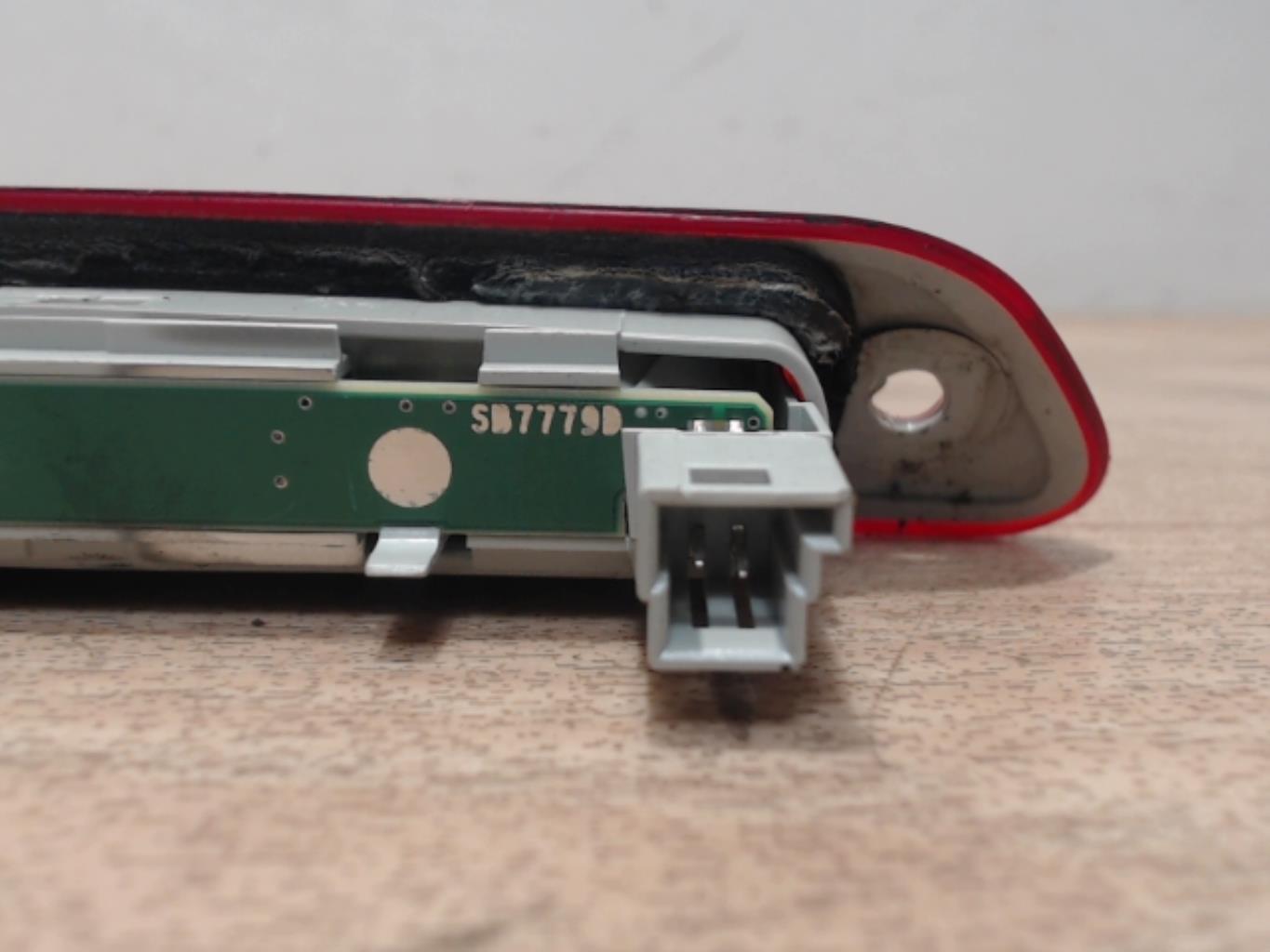 Feu arriere stop central CITROEN C8 Diesel - 1