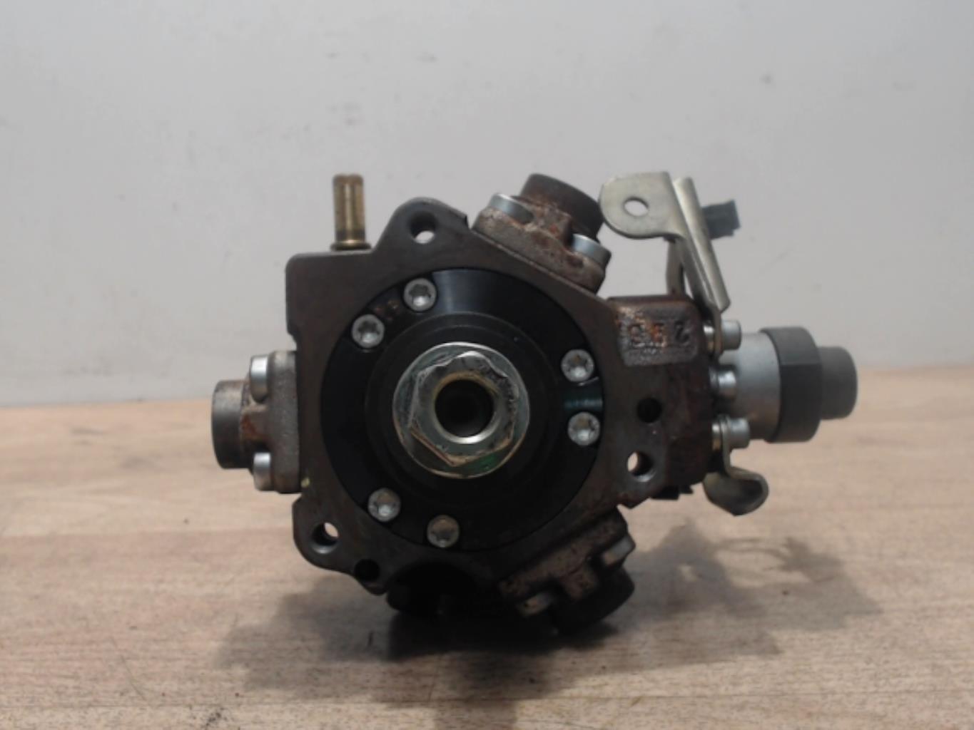 Pompe à injection PEUGEOT 207 Diesel - 1