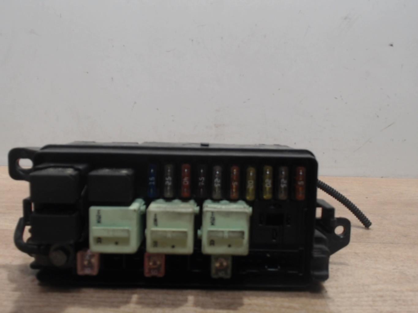 Porte fusible MINI MINI 2 R56 PHASE 1 Diesel - 1