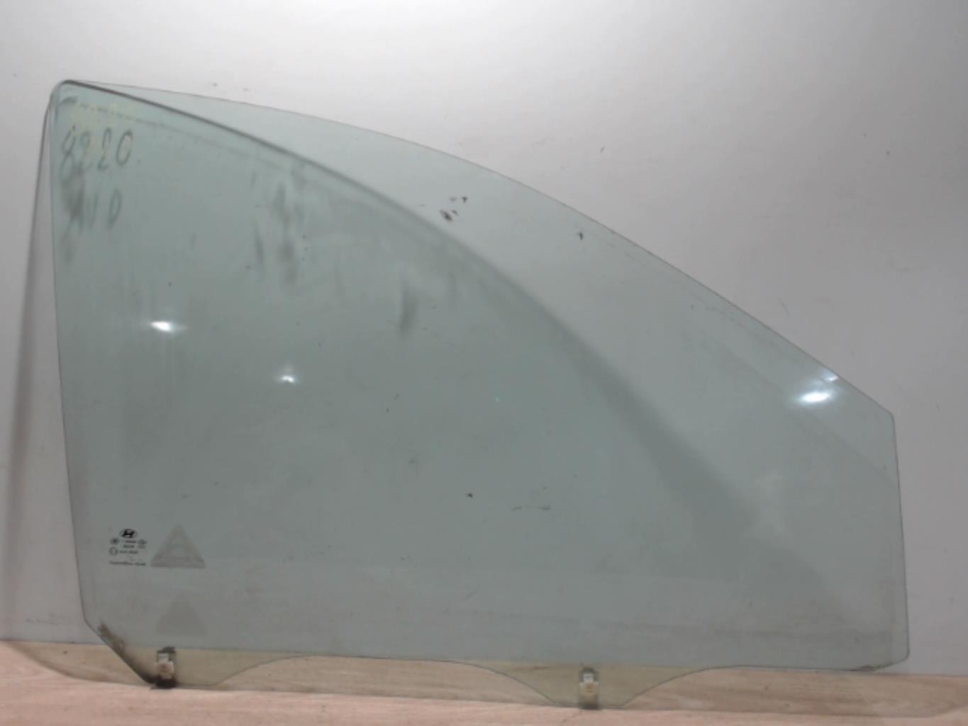 Vitre avant droit HYUNDAI MATRIX PHASE 1 Diesel - 1