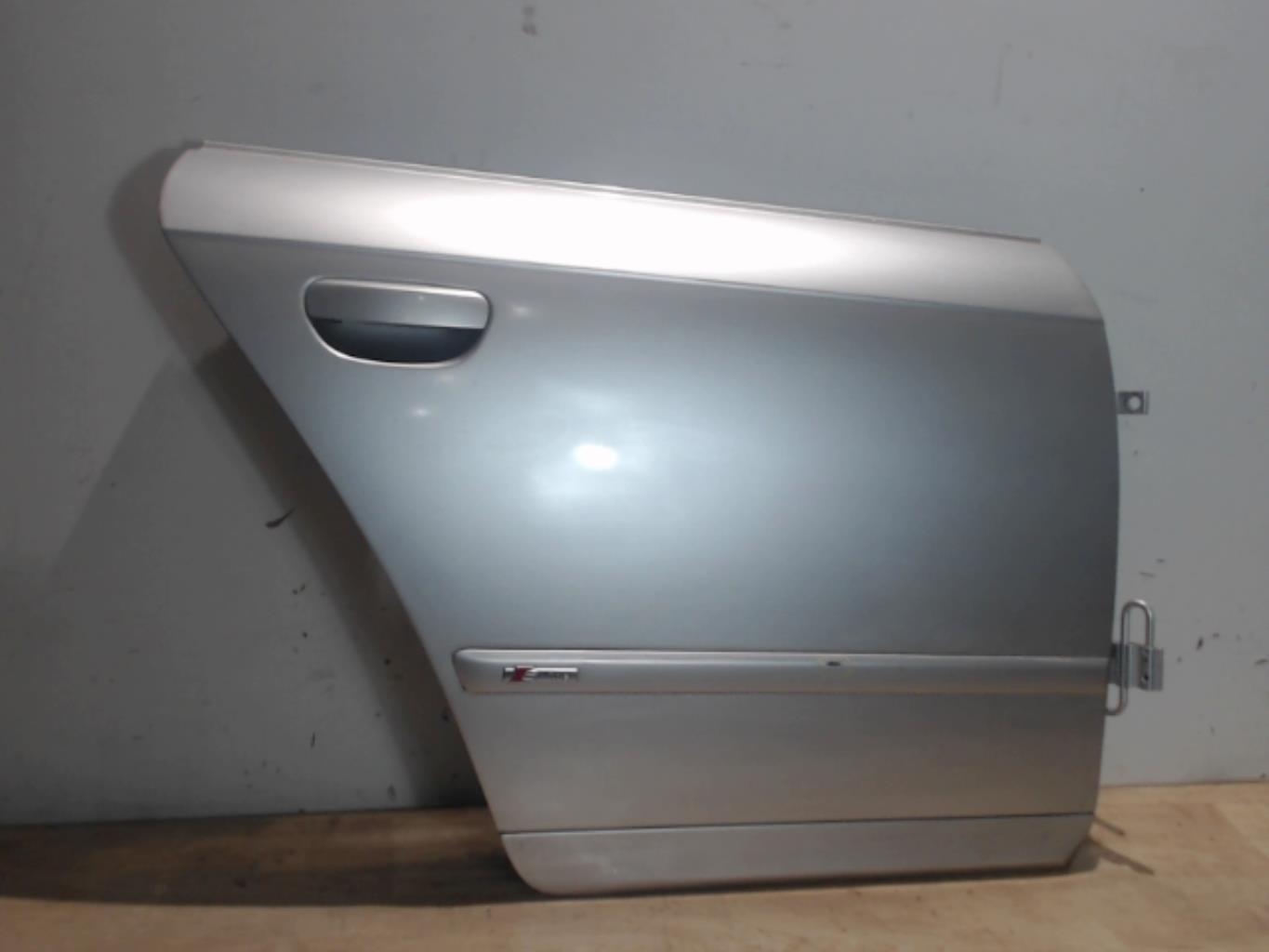 Porte arriere droit AUDI A4 2 PHASE 2 Diesel - 1